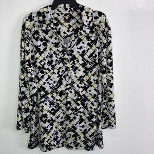 212 collection beautiful top gently used size XL